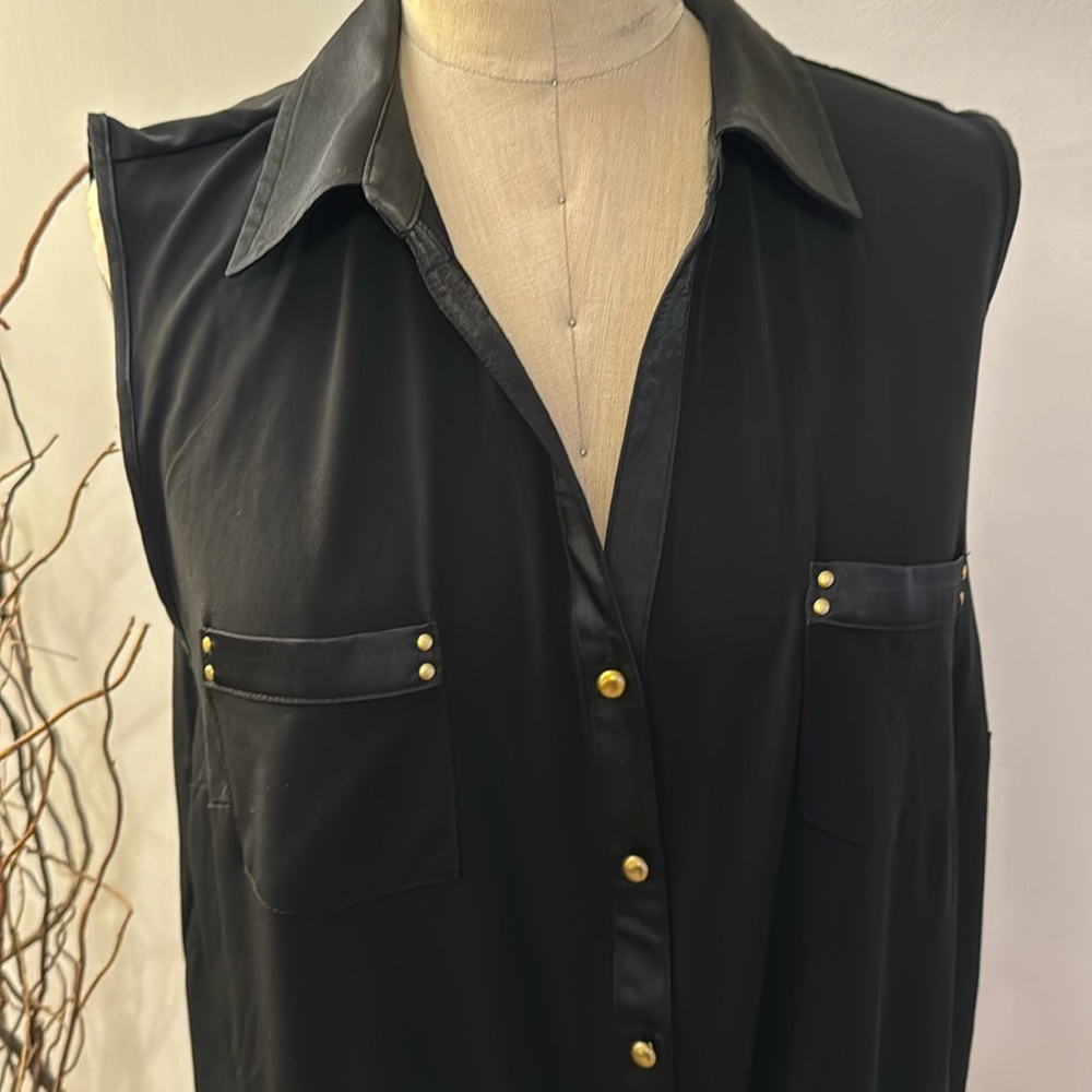 Dress Barn sleeveless blouse with gold buttons and front knot - Picture 2 of 8